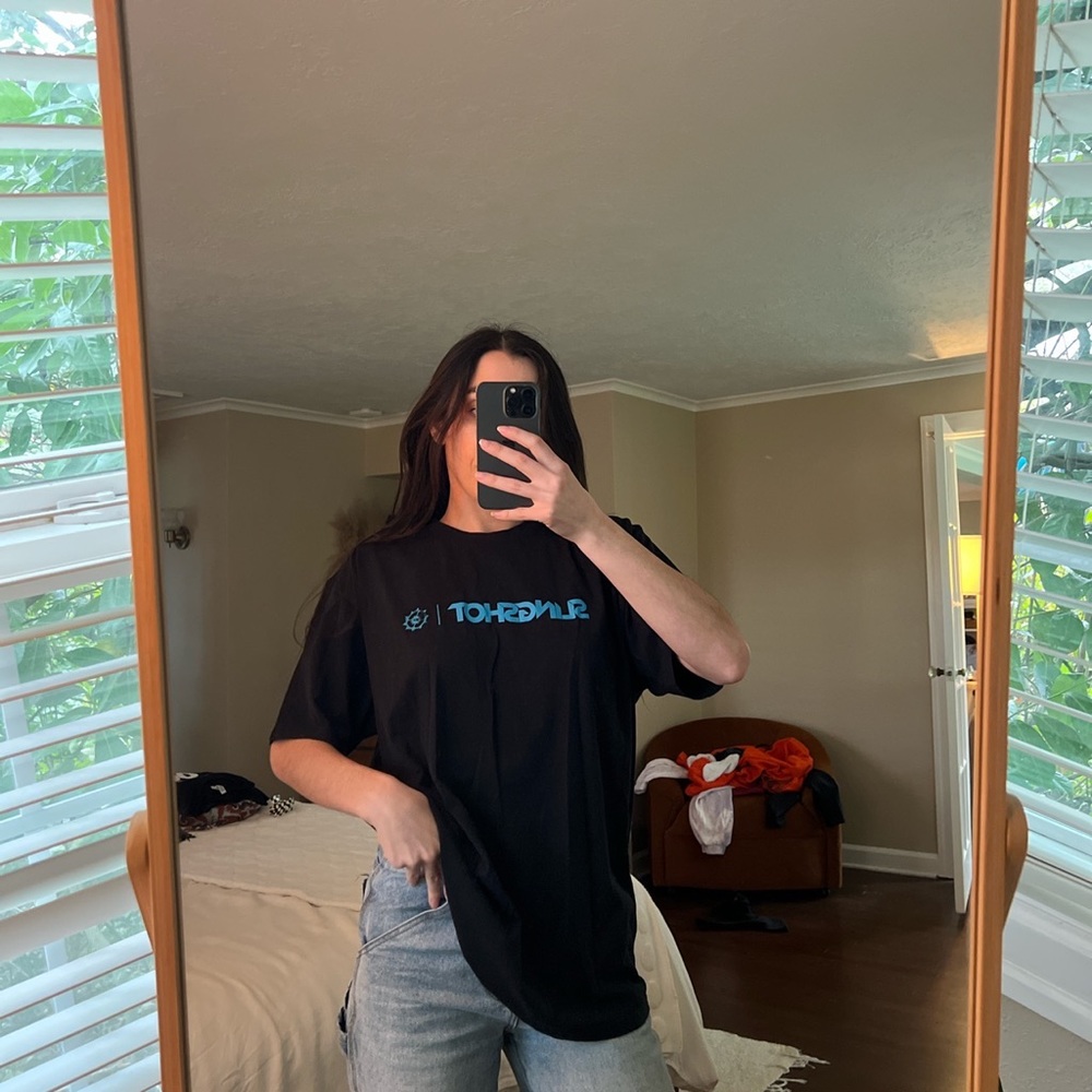 Slingshot Tee